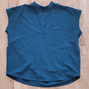 Caribbean Blue Rafaela Scrub top.